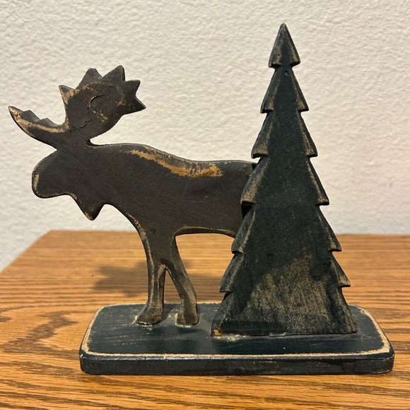 Rustic Black Moose and Tree Decor - Picture 2 of 9